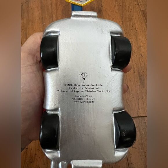 RARE Betty Boop in Car Las Vegas Bobblehead Set with Pudgy and LV Welcome Sign - Picture 3 of 8